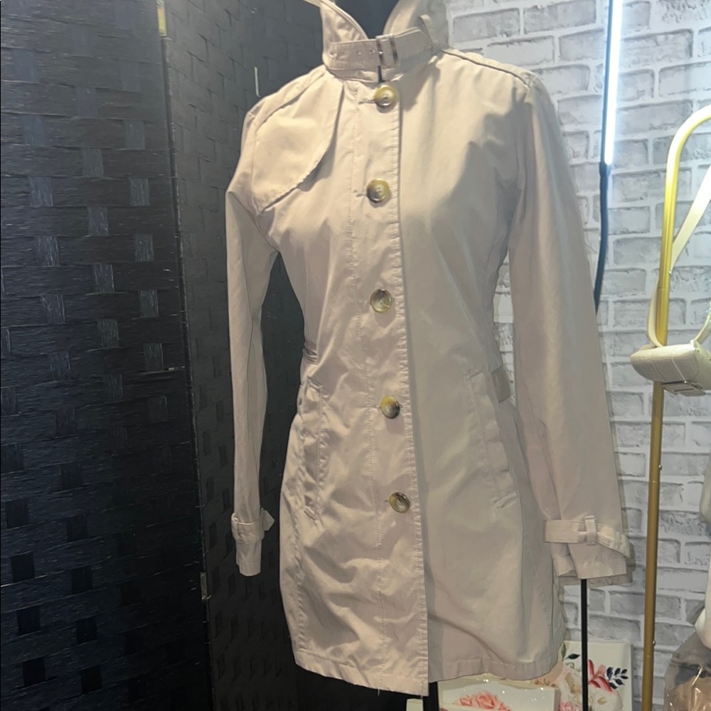Women's Cream Jacket with Gold Buttons